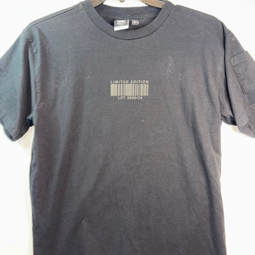 Black Limited Edition Men's T-Shirt
